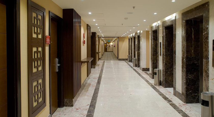 Ramada Dar Al Fayzeen Hotel