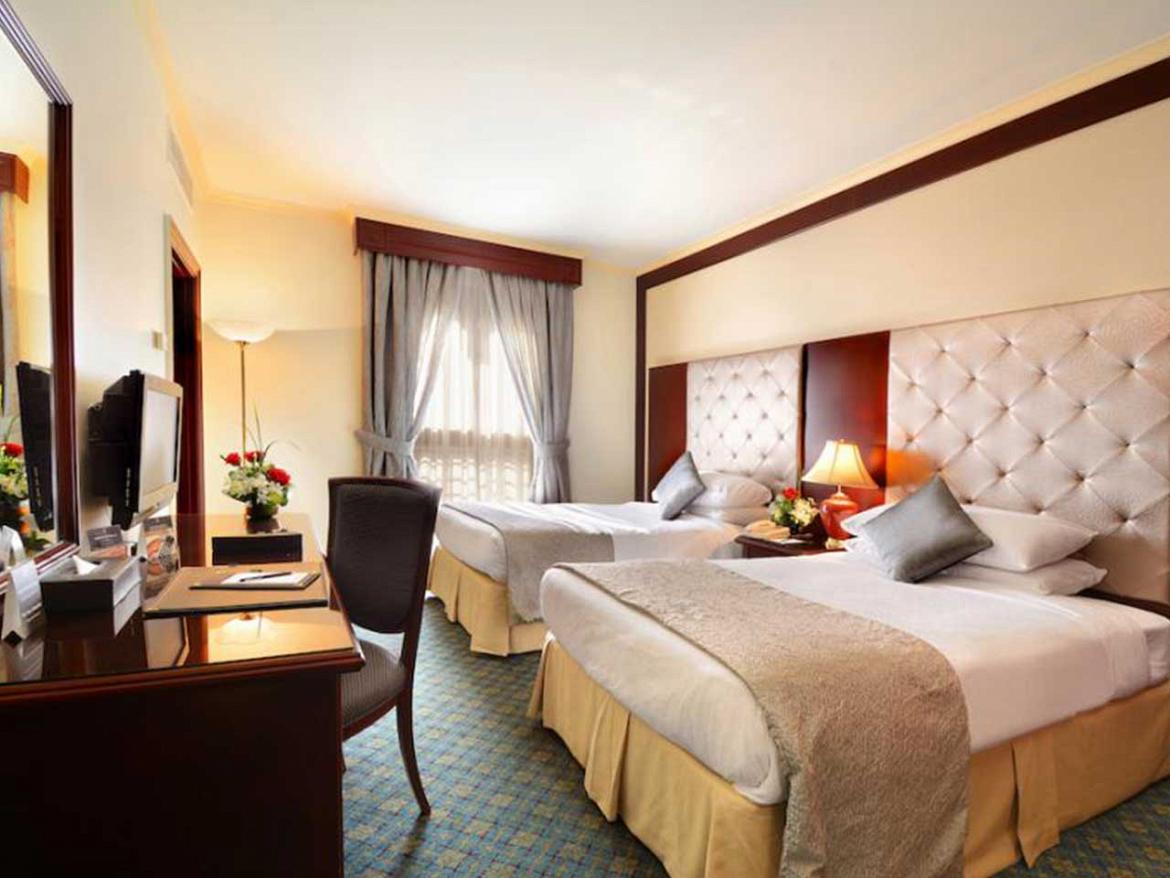 3 Star 14 Days Ramadan Umrah Package